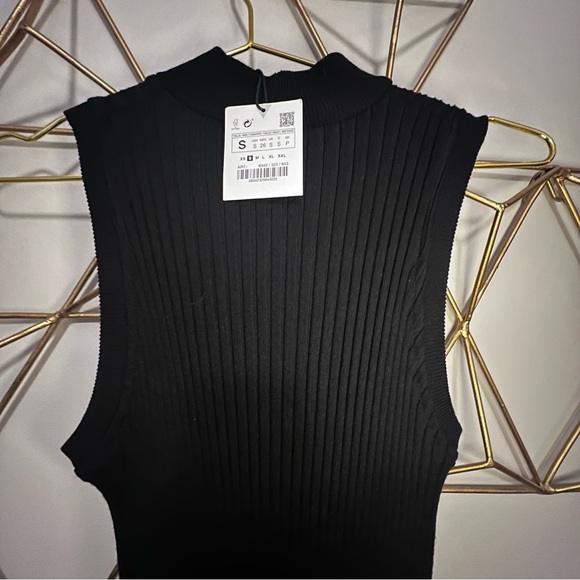 Zara Black Sleeveless Ribbed Maxi Dress - Picture 3 of 4
